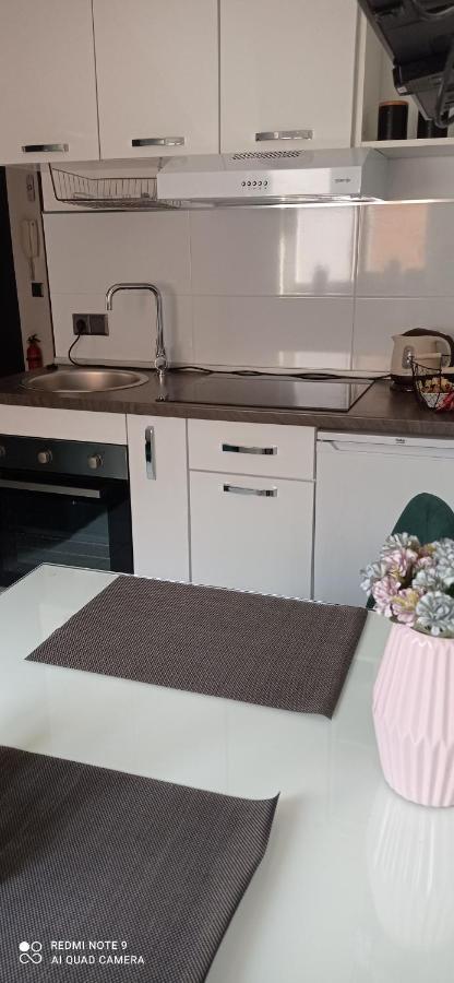 Guerilla Choice Apartment Vodice Ngoại thất bức ảnh